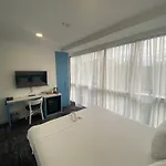 Otel No25 *